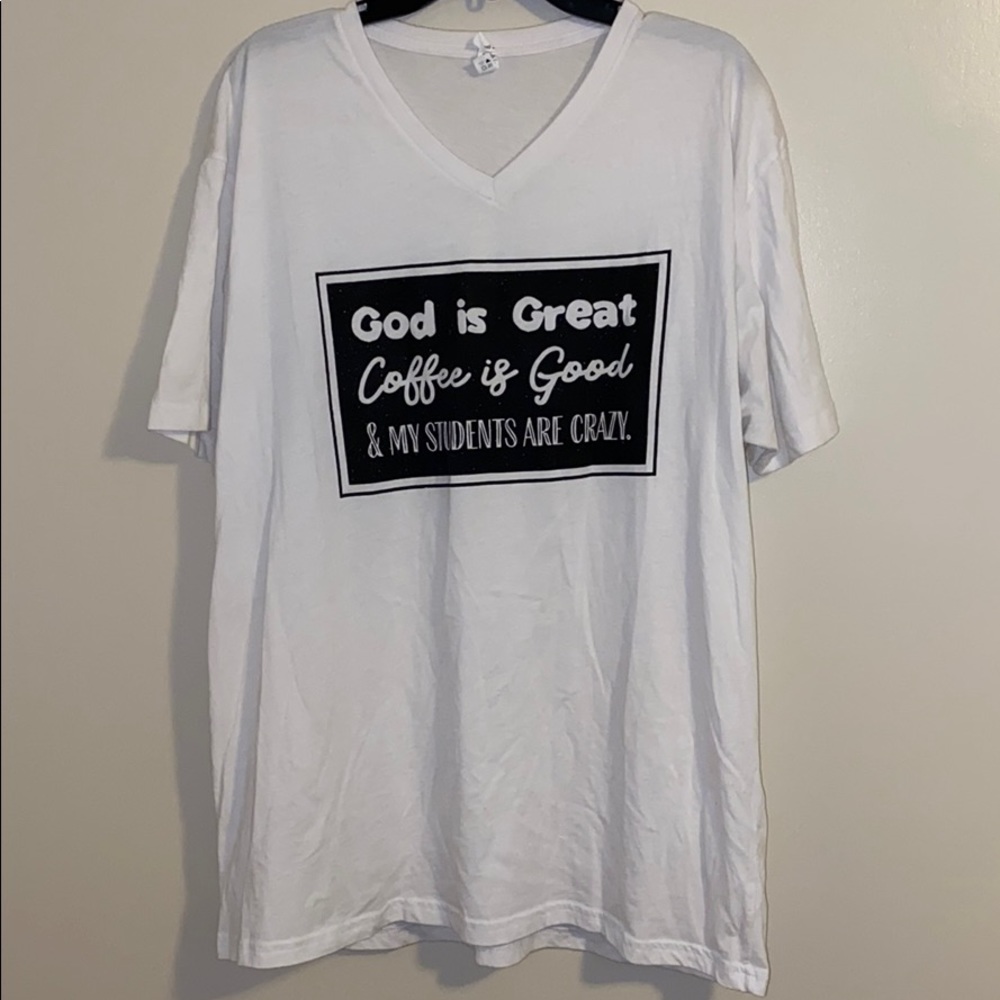 🌟 3 for $10! 
White V Neck